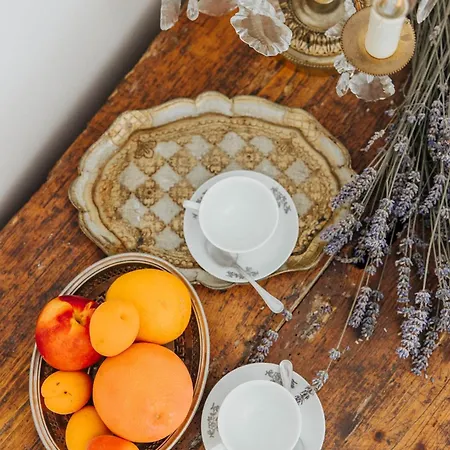 Apricus Boutique Bed & Breakfast 4*