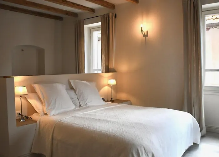 Apricus Boutique Bed & Breakfast