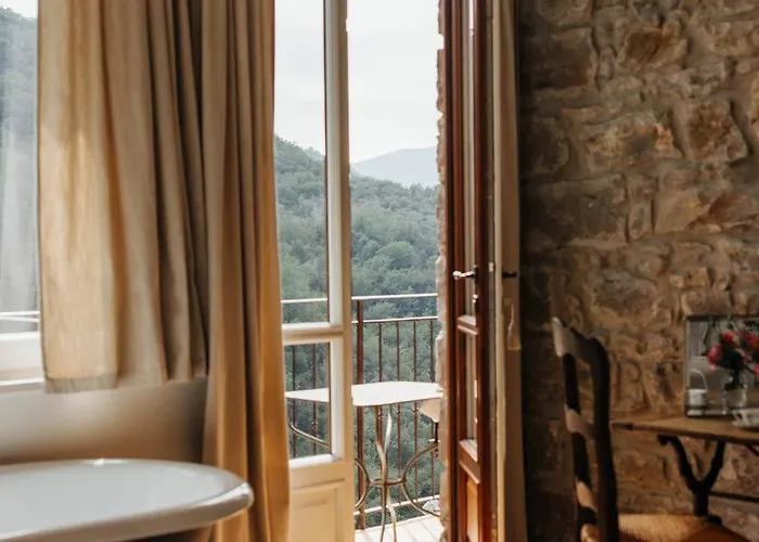 Apricus Boutique Bed & Breakfast